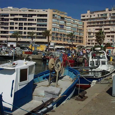 Terrasse Privative Etage Soleil Catalan 150m 6 Pers Animaux Cheque Vacance