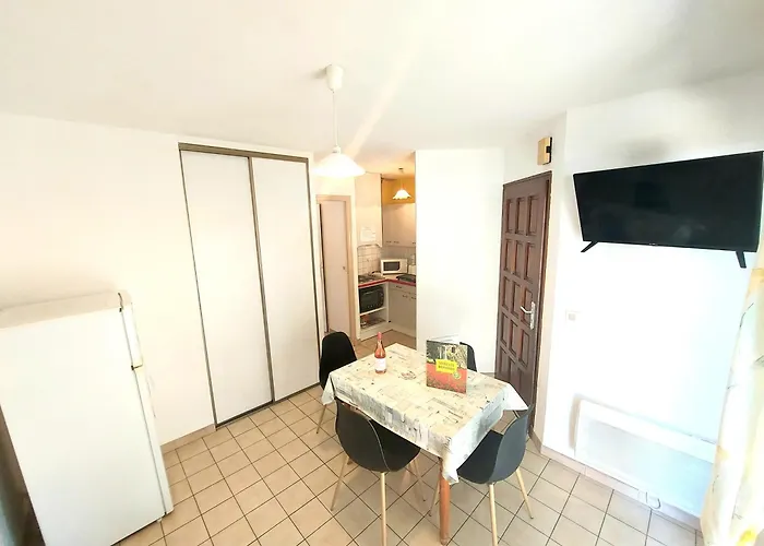 Terrasse Privative Etage Soleil Catalan 150m 4 Pers Animaux Cheque Vacance Appartement